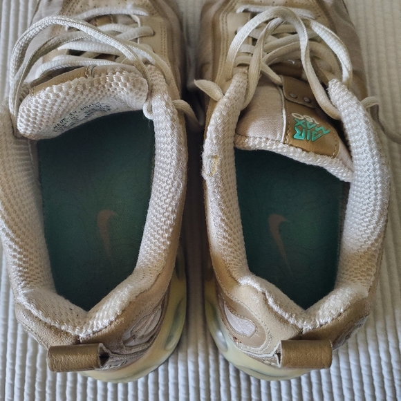 Nike Air Max 180 + Running Shoes 315941-121 Women's Size 7.5 Beige Gold Floral - Picture 11 of 13